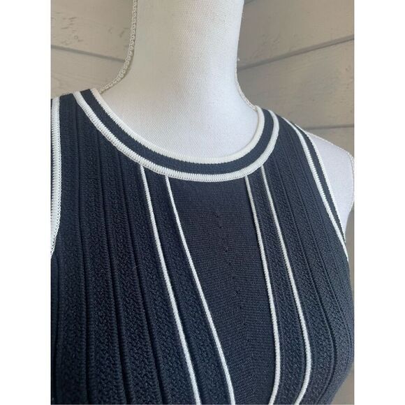 NWT Anthropologie Sleeveless Pointelle Sweater Dress Size MP Black & White Flare - Picture 12 of 16